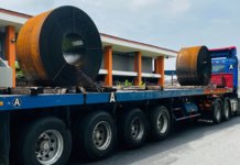 Pemandu lori kantoi bawa muatan berat tanpa lesen sah