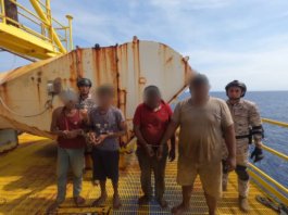 Maritim tahan empat warga Indonesia ceroboh pelantar minyak