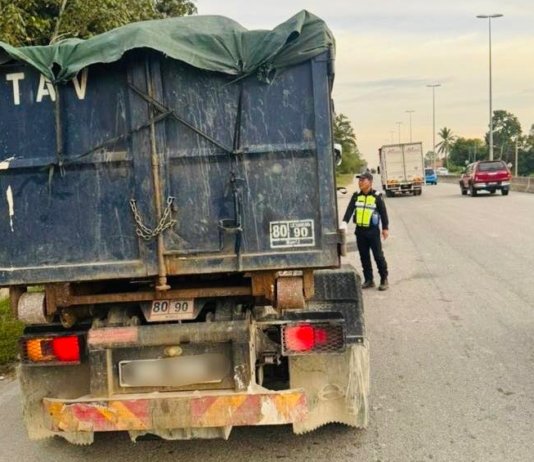 JPJ, Imigresen gempur syarikat guna pemandu lori warga asing tanpa lesen
