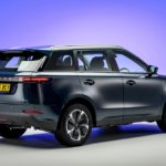 2. JAECOO E5 in studio rear