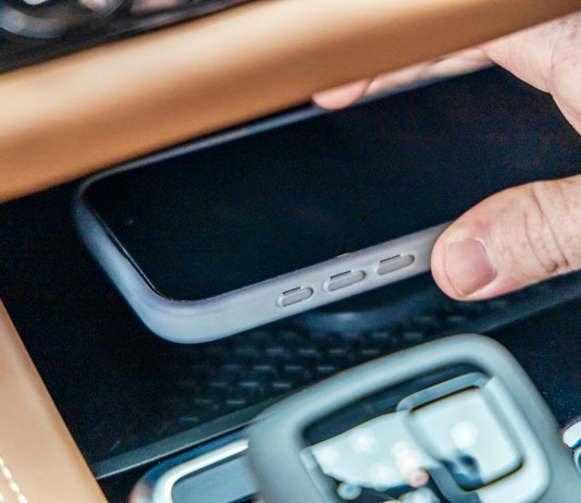 Pengecas tanpa wayar bermasalah? Nissan tampil dengan Qi2 – lebih bagus, kipas untuk penyejukan!