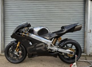 Inilah peluang untuk anda miliki Crighton CR700W, motosikal berenjin rotari 220 hp!