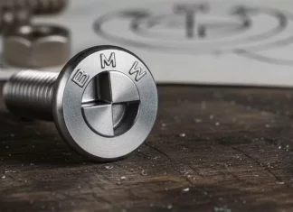 Paten bolt baharu BMW bakal buat kaki DIY garu kepala
