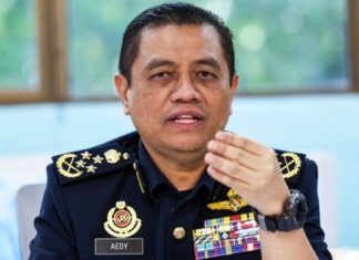 JPJ buat laporan polis nafi keluar nombor plat siri EE