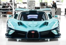 Inilah unit terakhir Bugatti Bolide, sudah diserahkan kepada pemilik