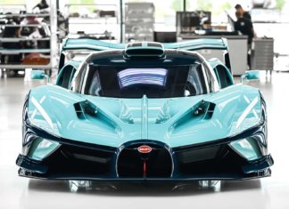 Inilah unit terakhir Bugatti Bolide, sudah diserahkan kepada pemilik