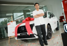 Dua pemenang bertuah bawa pulang Honda Civic & CR-V bulan ini