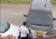 Polis reman pemandu Toyota Vellfire langgar penunggang motor