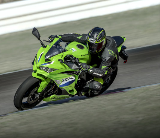 Kawasaki Ninja ZX-4R SE dan ZX-4RR rasmi lancar, harga mula RM40,999