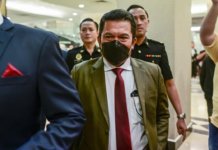 Bekas Ketua Pengarah Perisikan Pertahanan ATM nafi terima tiket penerbangan untuk isteri