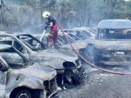 18 kenderaan musnah terbakar dalam kebakaran belukar