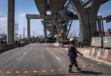 Tragedi Berdarah Thailand: Selepas 32 maut, kren runtuh lagi di “Death Road”!