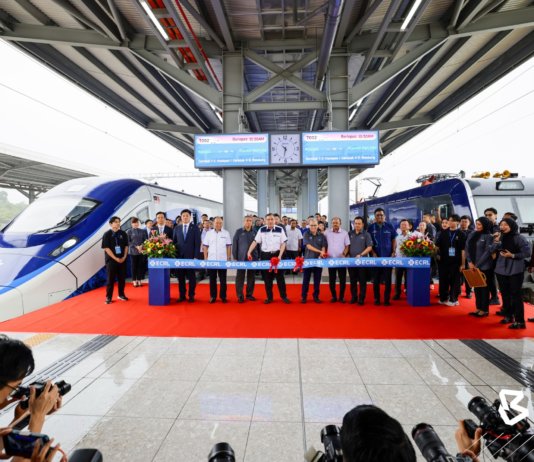 Projek ECRL capai 91.7 peratus, tren EMU & E-Loco sudah tiba di Malaysia