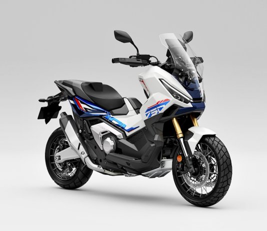 Honda X-ADV 2026 Jepun dapat 3 warna baharu, fork emas dan hitam!
