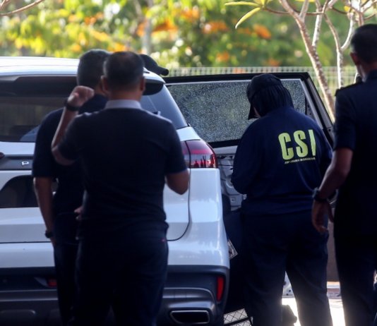 Tembak Proton X70 Komander AKPS, suspek guna senjata semi automatik