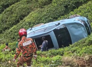Dua cedera, SUV jatuh gaung 60 meter