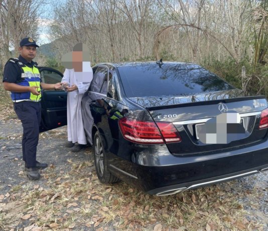 Tiada lesen, Mercedes E200 warga Kemboja disita