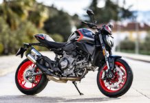 Ducati Monster Sport Livery 2026, inspirasi Monster S4, raksasa tak perlu menjerit perhatian