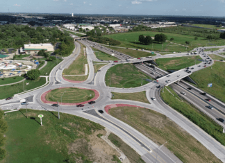 Kansas mahu wajibkan pemandu pasang lampu isyarat membelok di bulatan