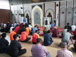 Pertama kali di Malaysia, anda boleh Solat Sunat Aidilfitri Di R&R Seremban PLUS