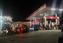 Kenyataan Menteri Cetus Panik: Rakyat Indonesia serbu stesen minyak