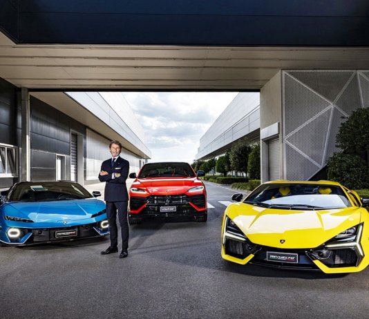 Lamborghini pecah rekod pada 2025, hatrik 3 tahun lebih 10 ribu unit!