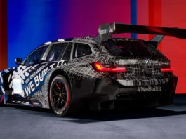 Bermula dengan gurauan April Fool, jentera lumba BMW M3 Touring GT kini jadi kenyataan!