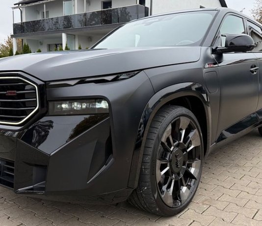 BMW Malaysia umum tambah baik BMW XM Label