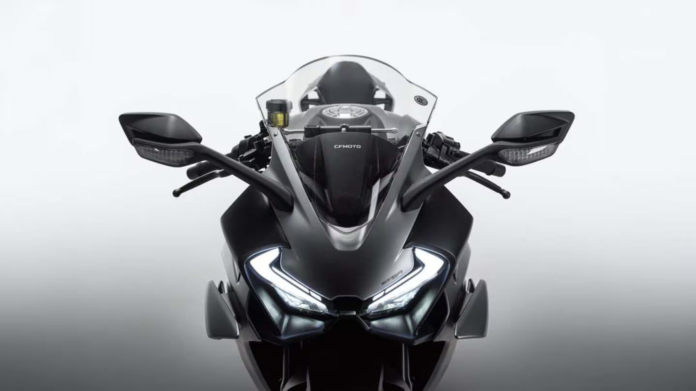 CFMoto 500SR 2026 (4)