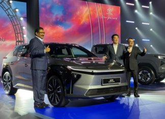 Toyota bZ4X rasmi lancar dengan jarak gerak 525km, harga RM220k