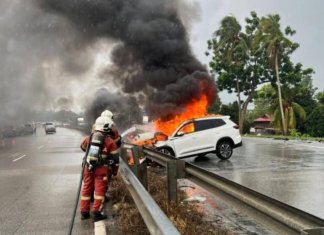 Kemalangan lima kenderaan, sebuah SUV terbakar