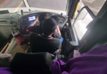 Tular pangku wanita atas riba, pemandu bas ditamatkan perkhidmatan