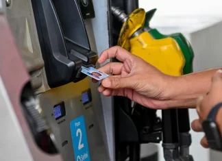 Lelaki ditahan guna empat MyKad beli lebih 100 liter petrol