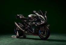 BMW M 1000 RR edisi khas sempena Isle of Man TT, terhad 115 unit sahaja