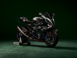 BMW M 1000 RR edisi khas sempena Isle of Man TT, terhad 115 unit sahaja