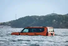 Jetour G700 pamer aksi redah tasik di Beijing, dah macam bot rekreasi!