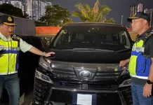 Vellfire bekas bintang bola sepak, Brabus AMG milik pakar motivasi kena sita