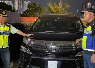 Vellfire bekas bintang bola sepak, Brabus AMG milik pakar motivasi kena sita