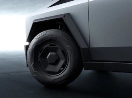 Risiko roda tercabut, Tesla panggil balik 173 unit Cybertruck