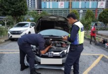 Casis dan enjin tiada rekod, Honda klon disita