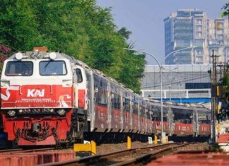 Kereta api Indonesia sasar panjang rel hingga 60,000km
