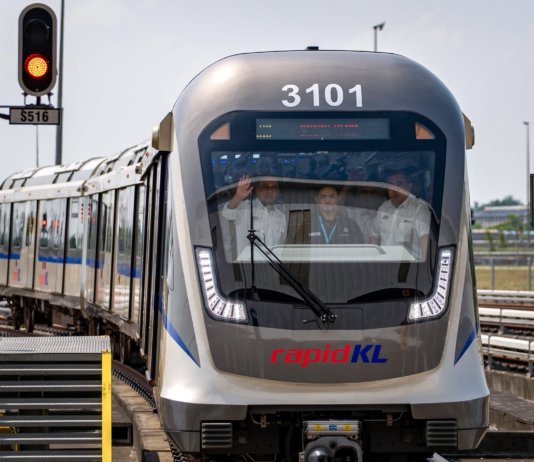 Kerajaan sedia jelaskan isu LRT3 kepada Sultan Selangor