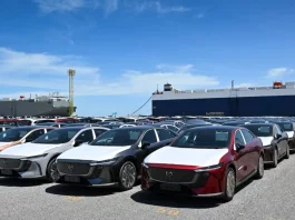 Mazda 6e pemanduan kanan (RHD) pertama tiba di Asia Tenggara