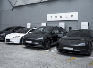Mid Valley Southkey lokasi terbaru Tesla Experience Centre