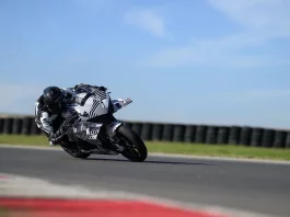 Motosikal prototaip CFMoto V4 SR-RR pecah rekod kelajuan maksimum 315.82 km/j CFmoto v4 sr-rr