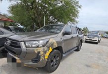Setahun tiada insurans , JPJ sita Toyota hilux