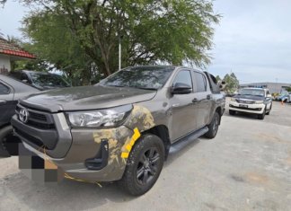 Setahun tiada insurans , JPJ sita Toyota Hilux