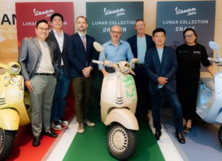Vespa 946 Horse pelengkap Koleksi Lunar penuh prestij