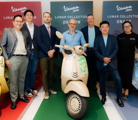 Vespa 946 Horse pelengkap Koleksi Lunar penuh prestij