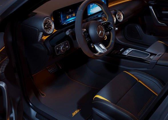 Mercedes-AMG A 45 S 4MATIC+ | Kraftstoffverbrauch kombiniert (WLTP): 9,2&ndash;9 l/100 km | CO2-Emissionen kombiniert (WLTP): 209&ndash;205 g/km | CO₂-Klasse: G;Mercedes-AMG A 45 S 4MATIC+ | Kraftstoffverbrauch kombiniert (WLTP): 9,2&ndash;9 l/100 km | CO2-Emissionen kombiniert (WLTP): 209&ndash;205 g/km | CO₂-Klasse: G* Mercedes-AMG A 45 S 4MATIC+ | combined fuel consumption (WLTP): 9.2&ndash;9 l/100 km | combined CO2 emissions (WLTP): 209&ndash;205 g/km | CO₂ class: G;Mercedes-AMG A 45 S 4MATIC+ | combined fuel consumption (WLTP): 9.2&ndash;9 l/100 km | combined CO2 emissions (WLTP): 209&ndash;205 g/km | CO₂ class: G*